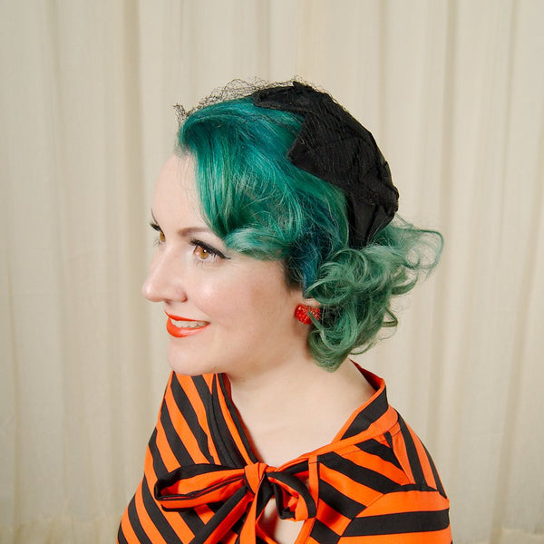 1950s Black Petal Crescent Hat Cats Like Us