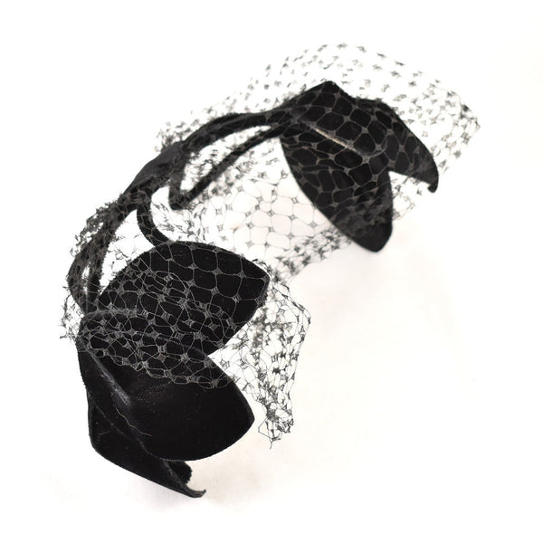 1950s Black Petal Vintage Crescent Hat Cats Like Us