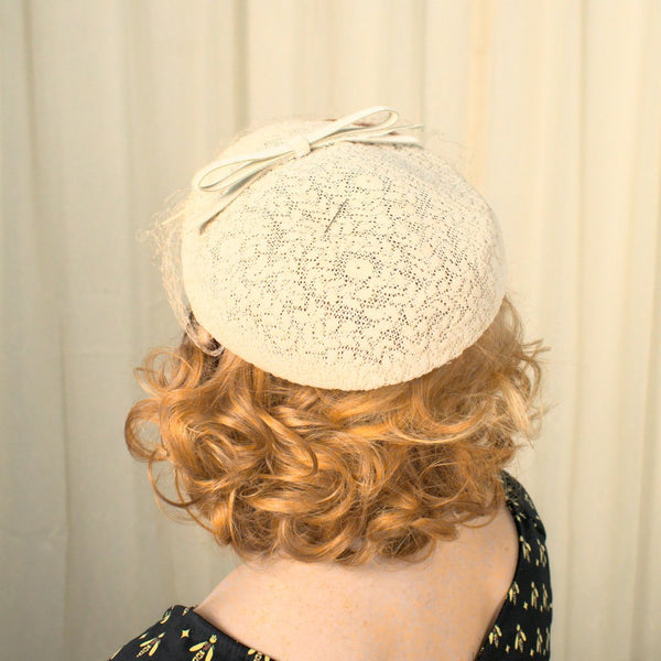 1950s Off White Lace & Bow Hat Cats Like Us