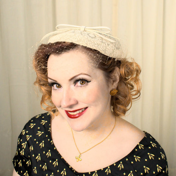 1950s Off White Lace & Bow Hat Cats Like Us