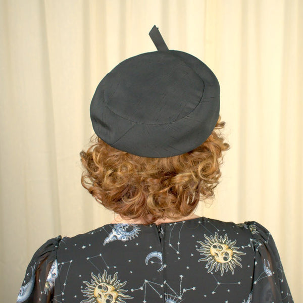 1950s Vintage Simple Black Beret Hat Cats Like Us