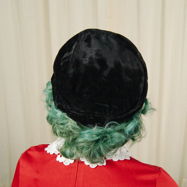 1950s Vintage Velvet Beret with Pin Cats Like Us