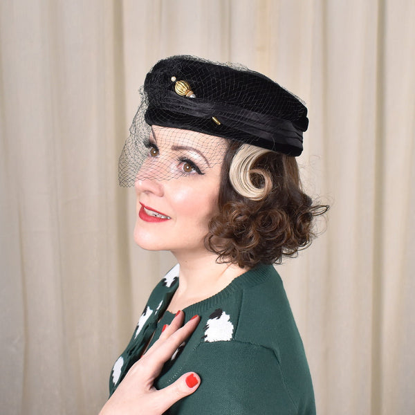 1950s Vintage Velvet Pillbox Hat w Pin Cats Like Us