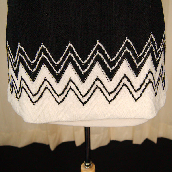 1960s Black Chevron Tunic Cats Like Us