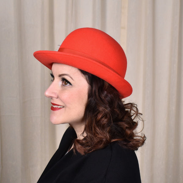 1960s Bright Red Wool Feather Hat Cats Like Us