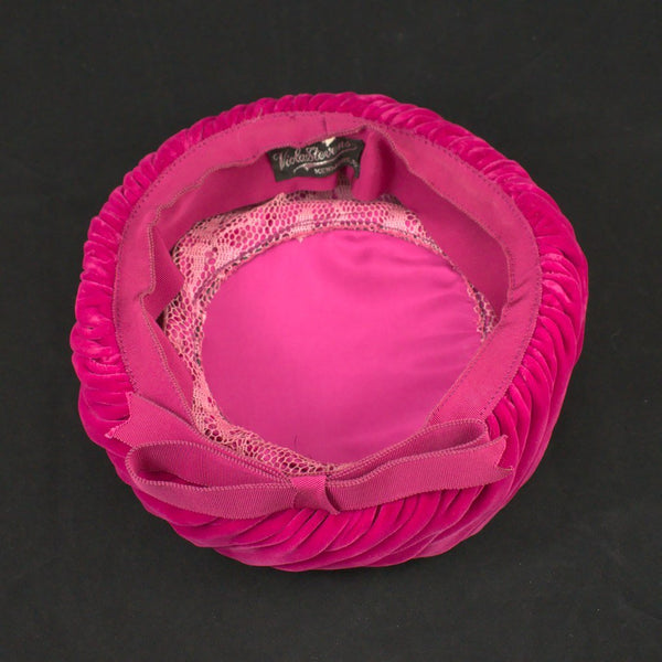 1960s Rasp Velvet Swirl Hat Cats Like Us