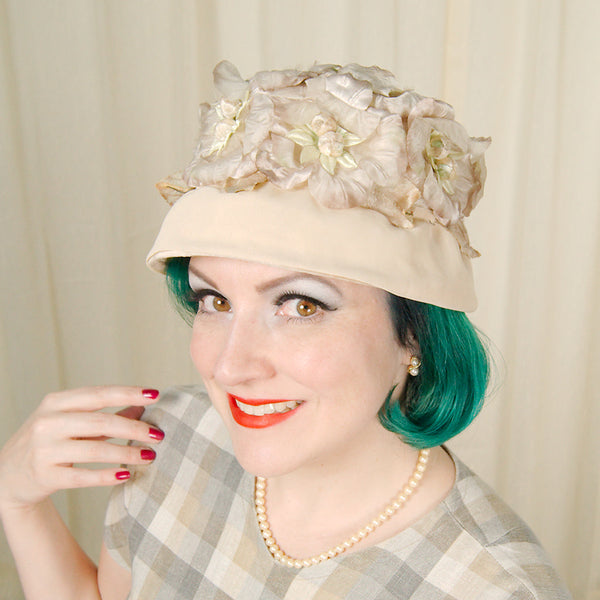 1960s Vintage Beige Velvet Floral Hat Cats Like Us