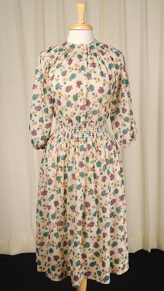 70s does 1940s Womens Vintage Peasant Dress Cats Like Us 70s does 1940s Womens Vintage Peasant Dress Cats Like Us