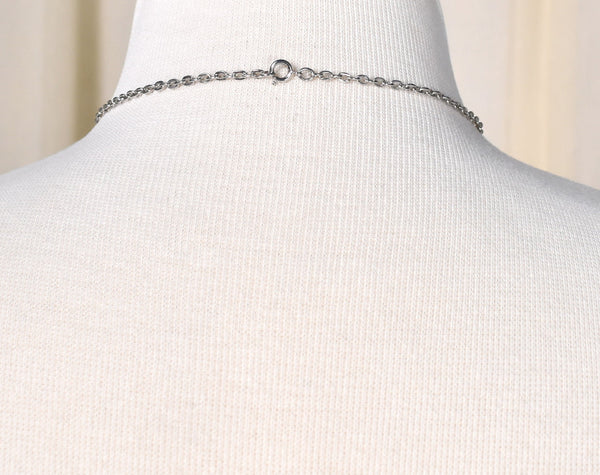 Avon Silver Note Necklace Cats Like Us