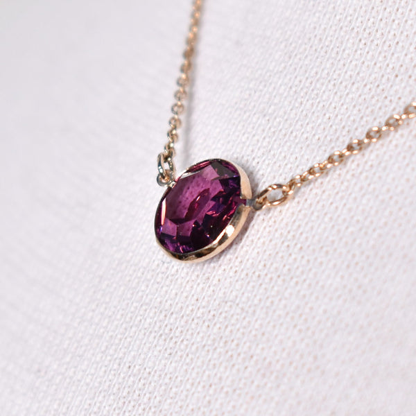Burgundy Wine Avon Vintage Necklace Cats Like Us