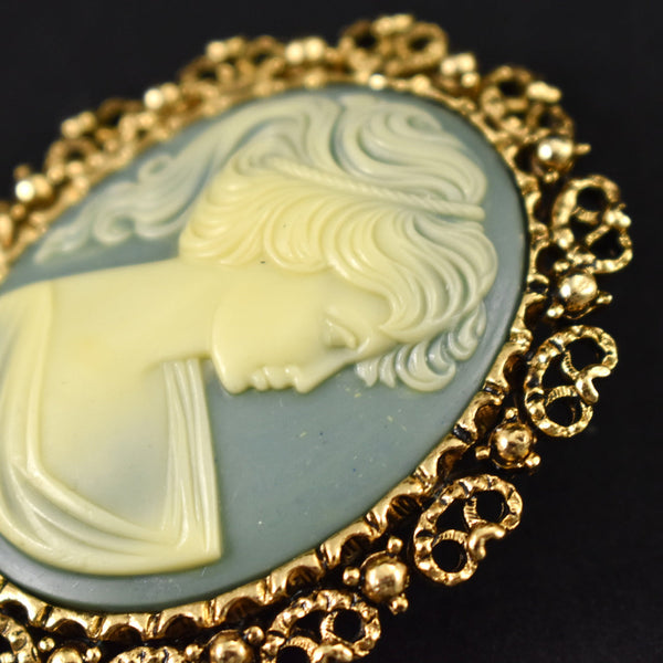 Cream & Blue Lady Cameo Brooch Cats Like Us