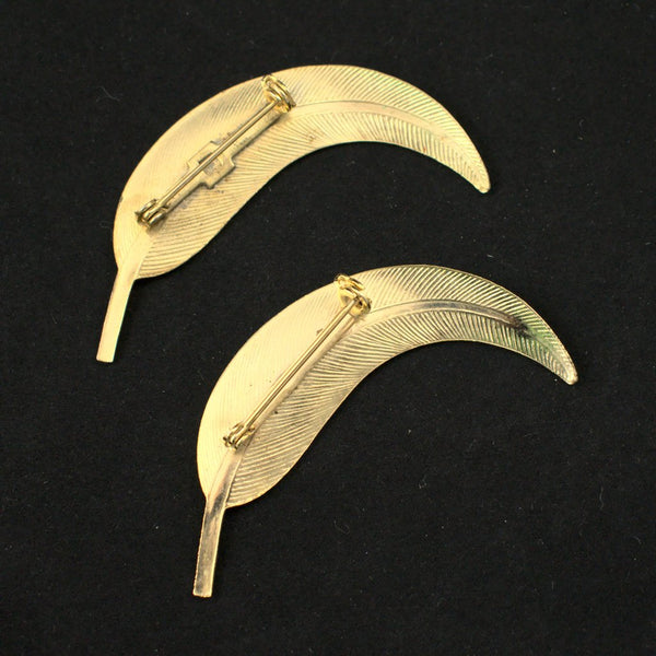 Curved Leaf Brooch Set Cats Like Us