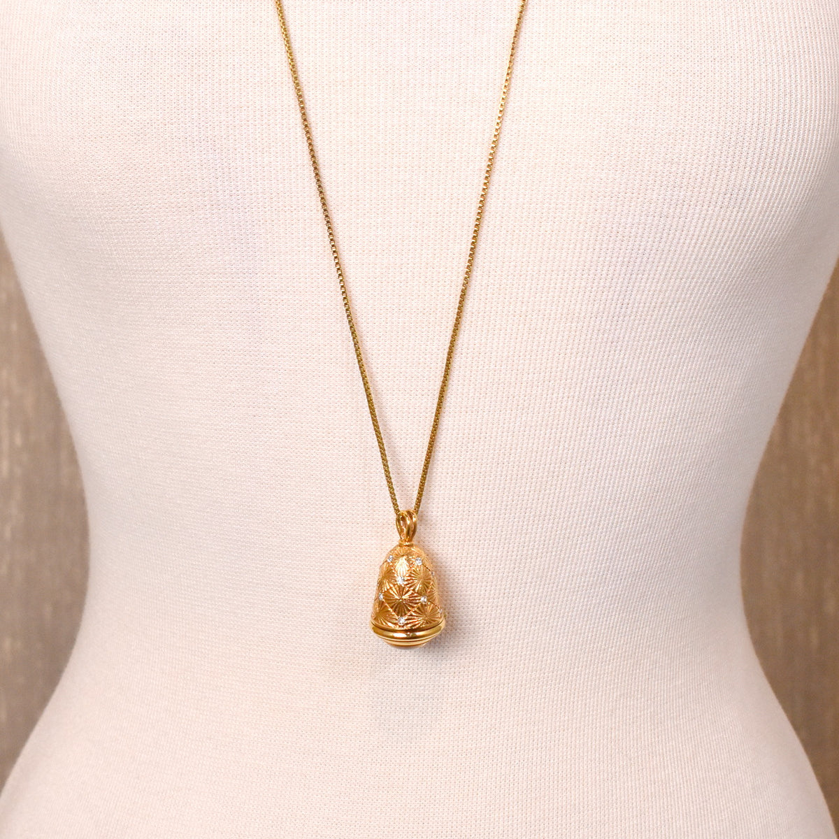 Belle Luisse Gold Tone Pendant Necklace And Chain Swiss Made Needs a New Battery Be Brave Necklace – D.LOUISE Jewelry main image 3