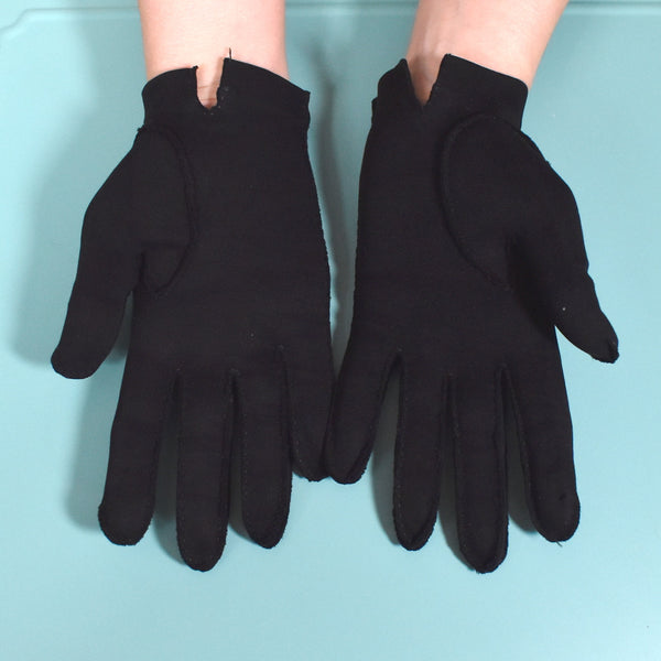 Short Black Button Trim Gloves