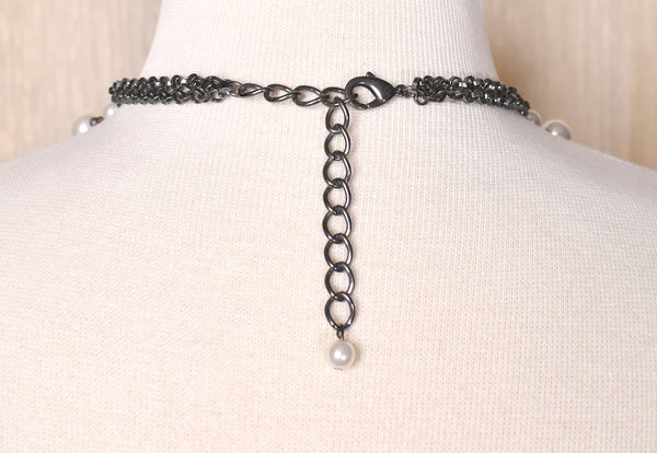 Dangling Pearl & Chain Fringe Necklace