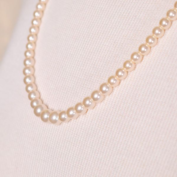 Graduated Long Pearl Necklace