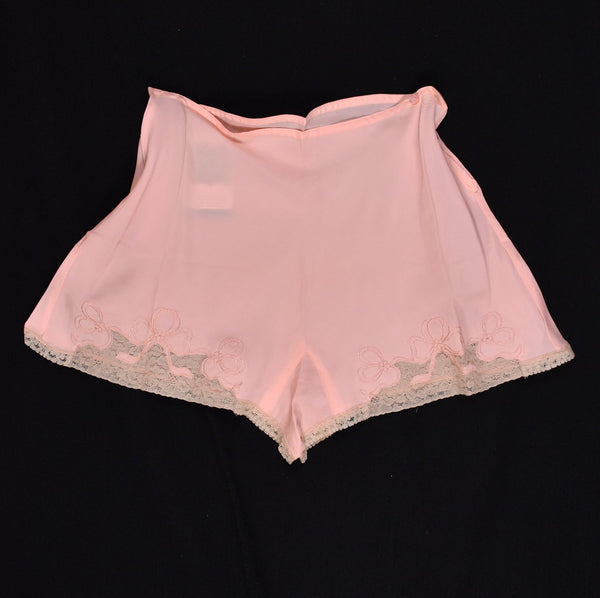NWOT 1930s Peach Lace Tap Slip Shorts