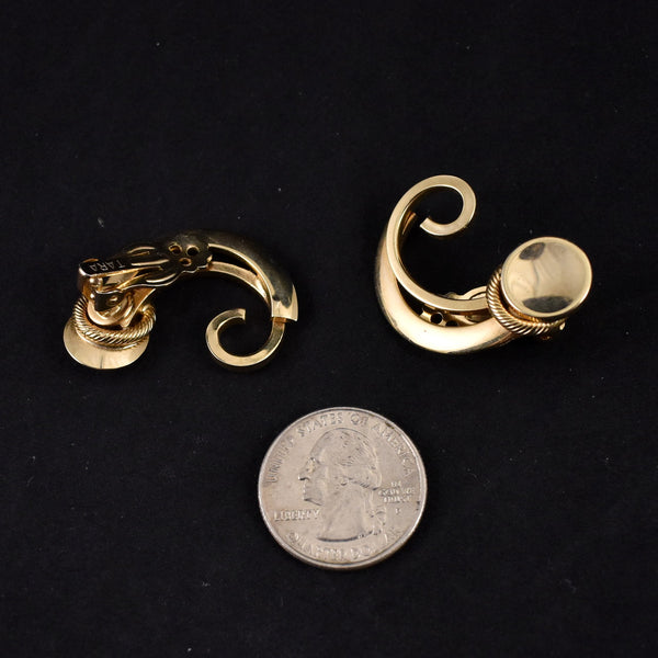 Tara Large Gold Curly Q Earrings