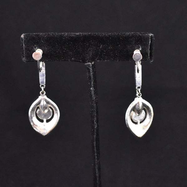 Danging Art Deco Vintage Earrings Cats Like Us