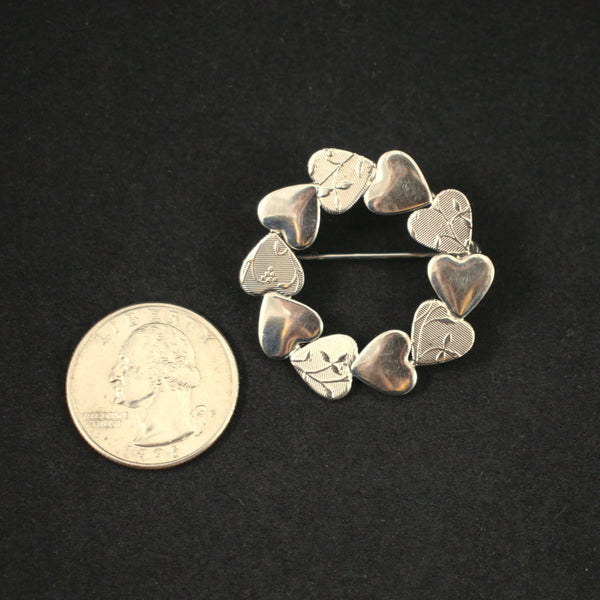 Everlasting Heart Vintage Wreath Brooch Cats Like Us