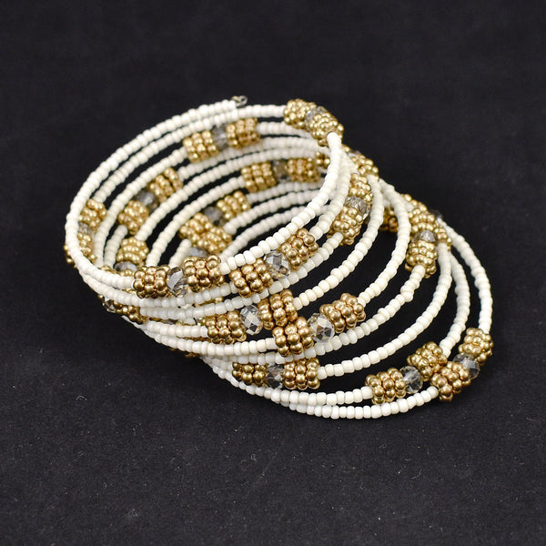 Expandable Vintage White Bead Bracelet Cats Like Us