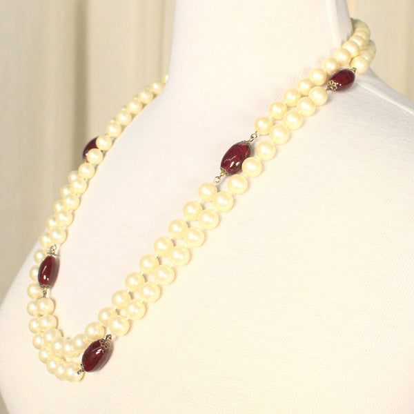 Extra Long Vintage Pearl Bead Necklace Cats Like Us