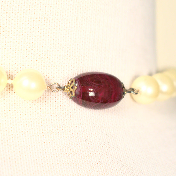 Extra Long Vintage Pearl Bead Necklace Cats Like Us