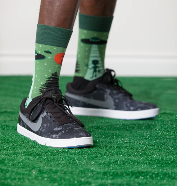 I Believe Alien Crew Socks