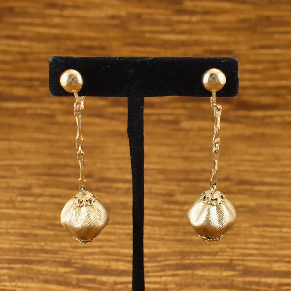 Gold Fashion Swinger Earrings Cats Like Us