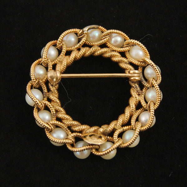 Gold Rope & Pearl Wreath Brooch Cats Like Us