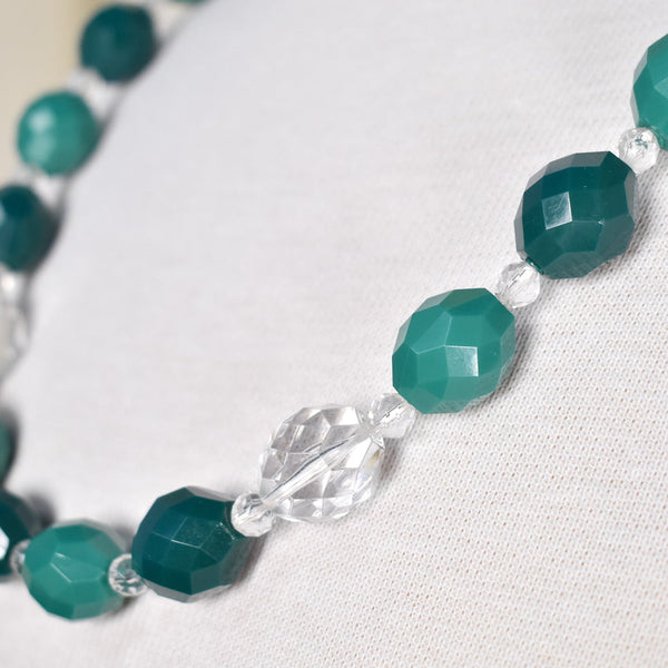 Green Faceted Bead Necklace Cats Like Us