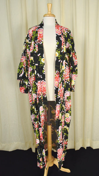Ichi Ban 70s does 1940s Vintage Kimono Robe Cats Like Us