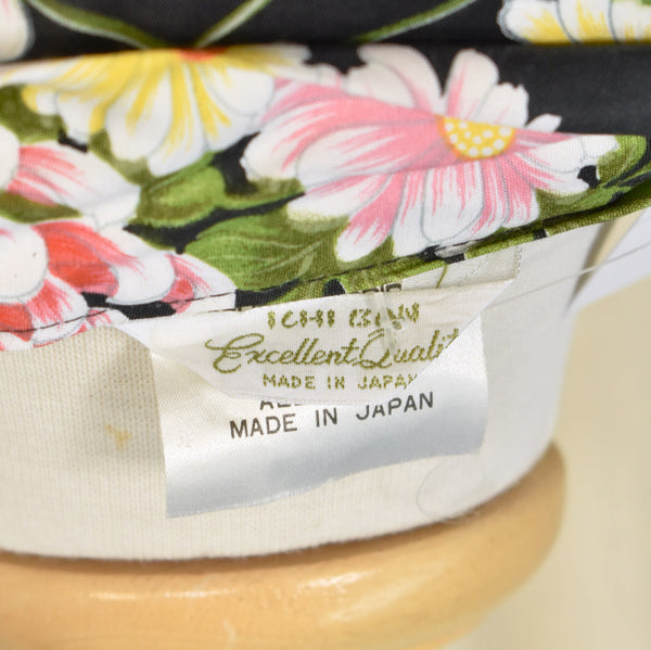 Ichi Ban 70s does 1940s Vintage Kimono Robe Cats Like Us