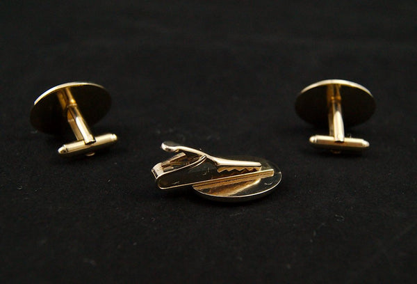 Knight Cufflinks & Tie Bar Set Cats Like Us