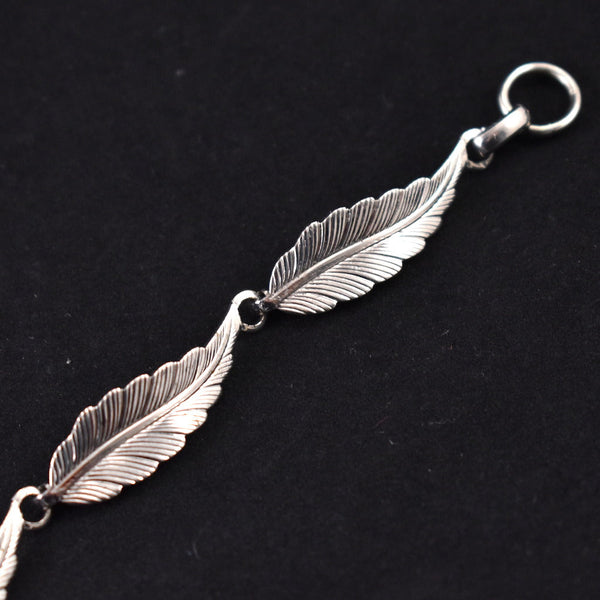 Leaves & Pearl Bracelet Cats Like Us