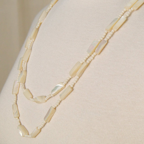 Long Pearl Shell Necklace Cats Like Us