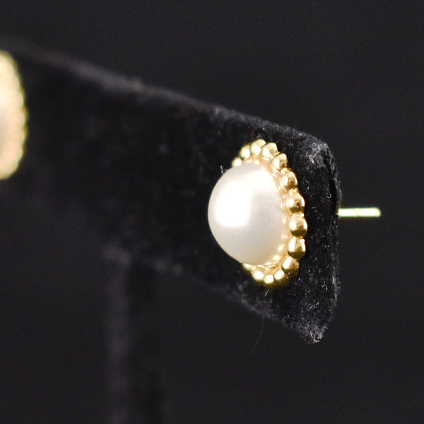 NOS Gold & Pearl Stud Earrings Cats Like Us