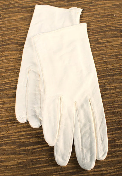 NOS Short White Leather Gloves Cats Like Us