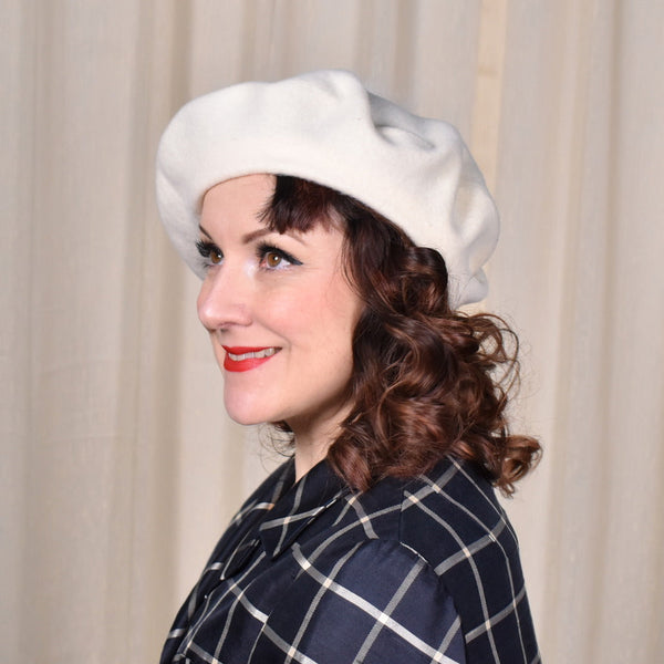 NWT 1990s Ivory Pom Pom Wool Beret Cats Like Us