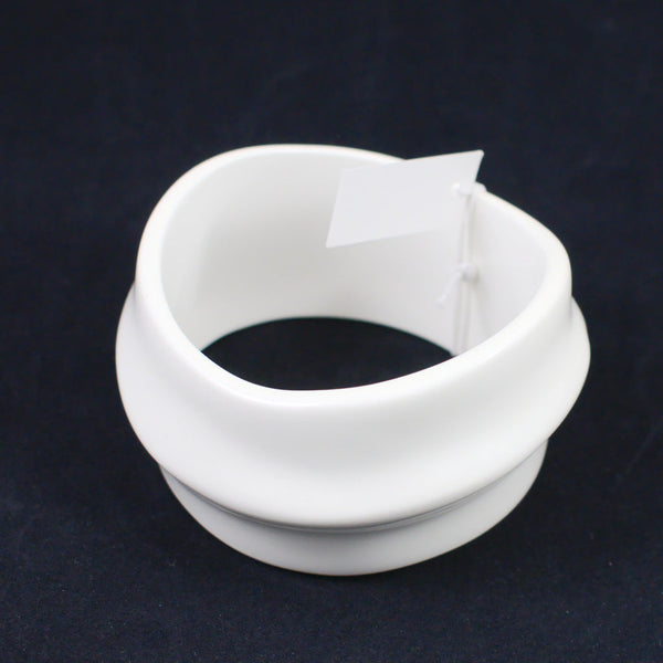 NWT Wide White Plastic Bangle Cats Like Us
