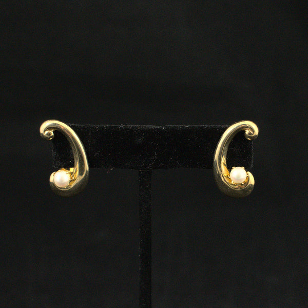 Pearl Swirl Vintage Earrings Cats Like Us