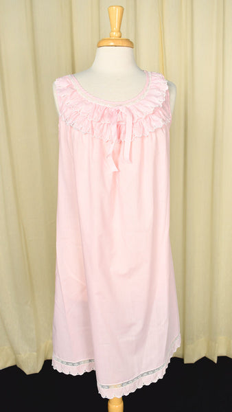 Radcliff Vintage 1960s Pink Lace & Eyelet Gown Cats Like Us