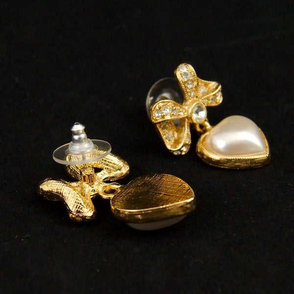 Rhinestone Heart Pearl Earrings Cats Like Us