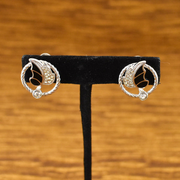 Round Leaf Rhinestone Earrings Cats Like Us