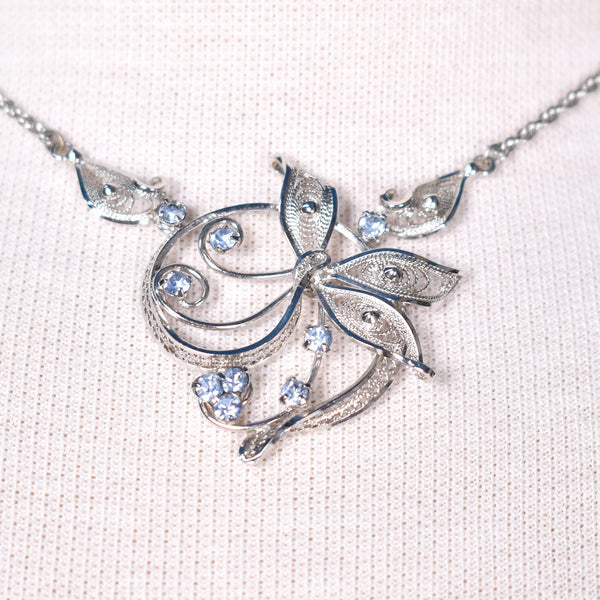 Round Swirl Silver Necklace Cats Like Us