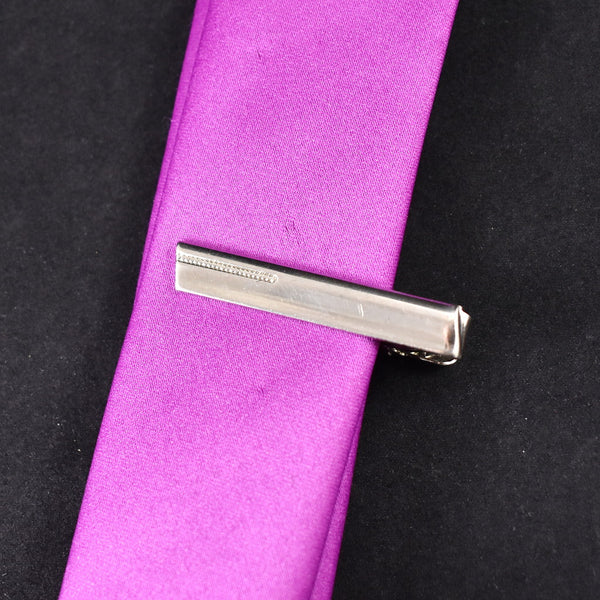 Silvertone Vintage Skinny Tie Bar Cats Like Us