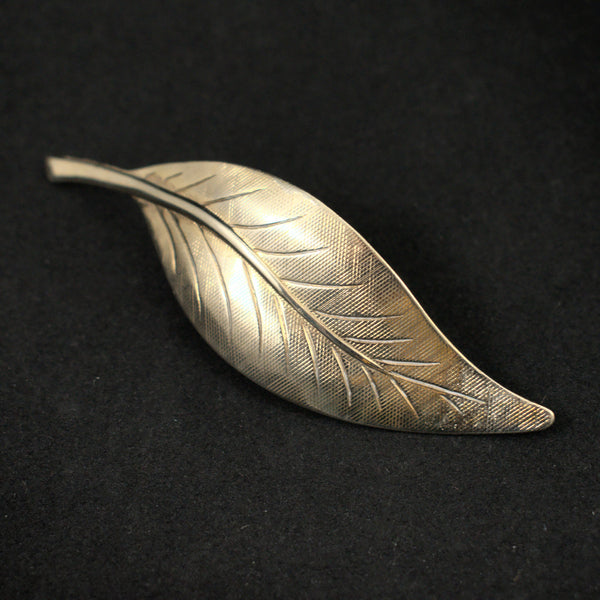 Simple Leaf Brooch Pin Cats Like Us