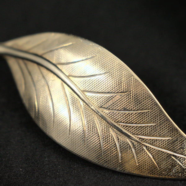 Simple Leaf Brooch Pin Cats Like Us