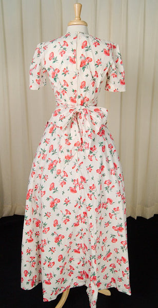 Vintage 1930s Petunia Floral Gown Cats Like Us
