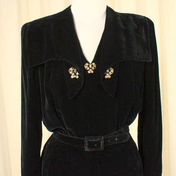 Vintage 1940s Black Velvet Collar Dress Cats Like Us